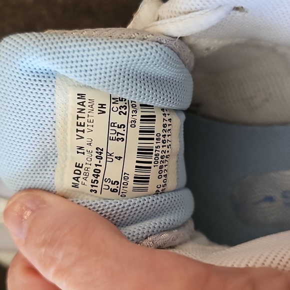 Nike Air Women's Running Shoes 🩵🩵🩵 - Picture 7 of 9